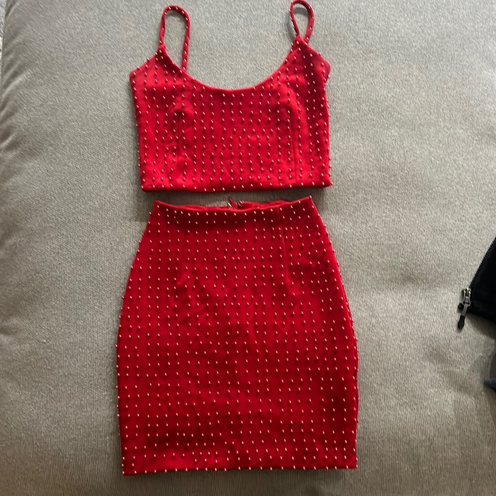 2 Piece red set with pearls